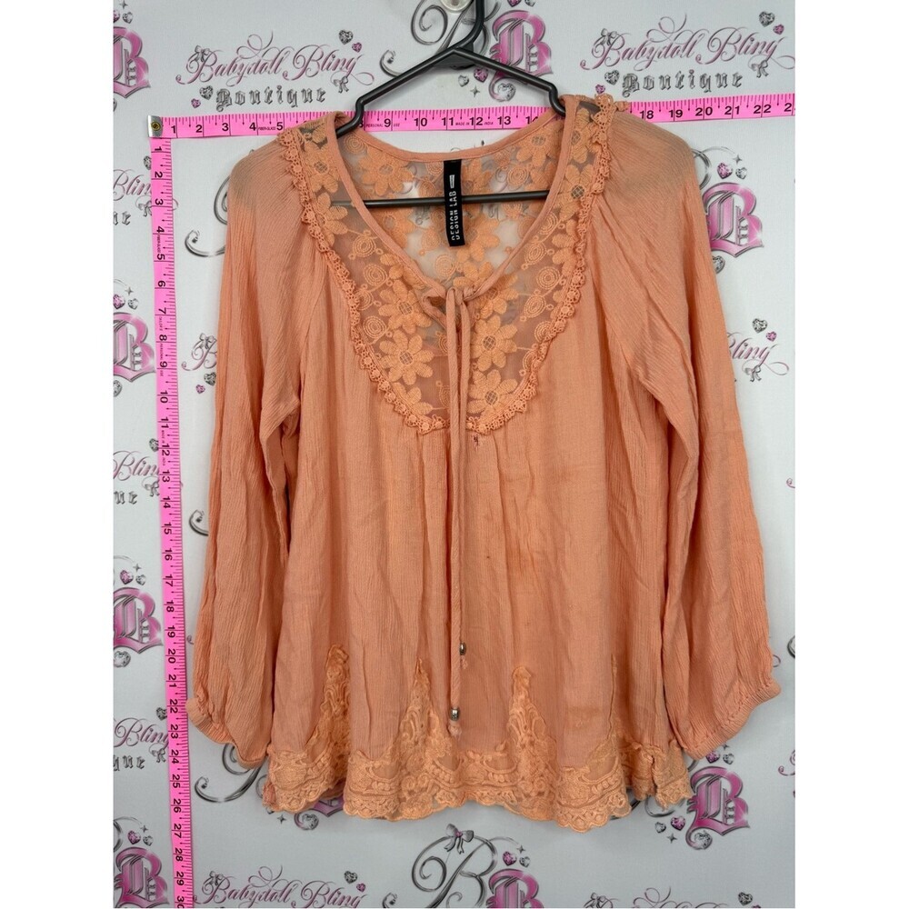 Design Lab Lord & Taylor long sleeve lace Peach Lace-Trim Tunic Blouse